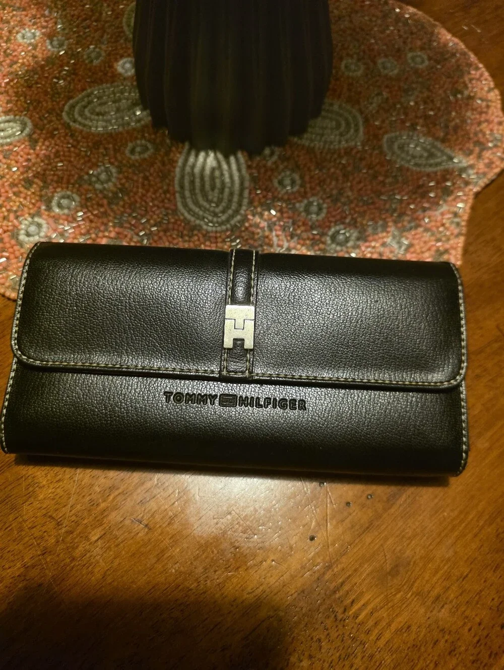 Tommy Hilfiger Black Leather Continental Wallet